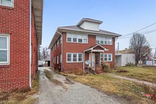 539 E Cuyahoga Falls Ave, Akron, OH 44310 - Photo 3