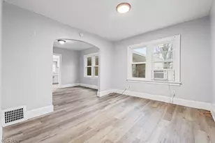 539 E Cuyahoga Falls Ave, Akron, OH 44310 - Photo 17