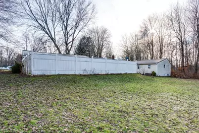 6095 Bell Avenue, Hubbard, OH 44425 - Photo 33