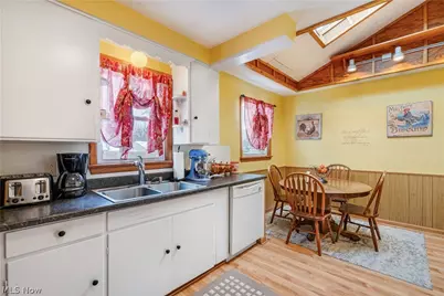 1928 Palo Verde Drive, Youngstown, OH 44514 - Photo 13