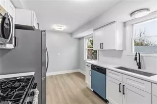 9486 York Rd, North Royalton, OH 44133 - Photo 21