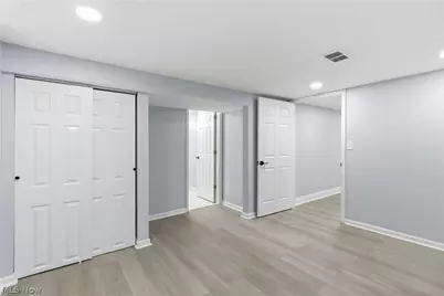 9486 York Road, North Royalton, OH 44133 - Photo 41