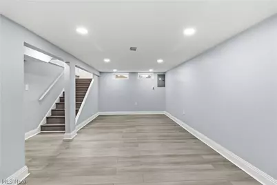 9486 York Road, North Royalton, OH 44133 - Photo 37