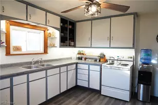 4400 Dunton Rd, Lorain, OH 44055 - Photo 7