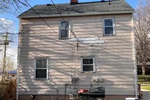 16512 Stockbridge Ave, Loveland, OH 44128 - Photo 13