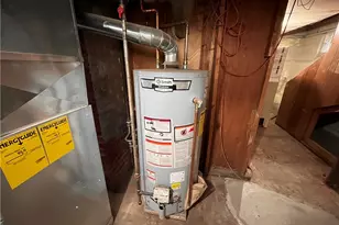 16512 Stockbridge Ave, Loveland, OH 44128 - Photo 11