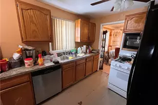 16512 Stockbridge Ave, Loveland, OH 44128 - Photo 7