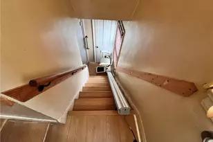 16512 Stockbridge Ave, Loveland, OH 44128 - Photo 7