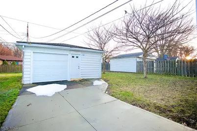 13410 Hathaway Road, Garfield Heights, OH 44125 - Photo 33
