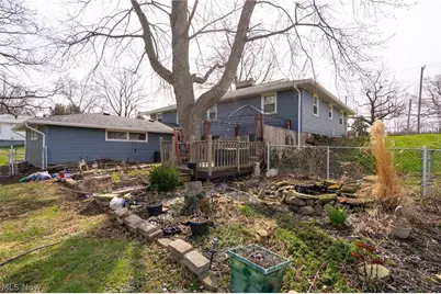 6445 Lake Avenue, Elyria, OH 44035 - Photo 39