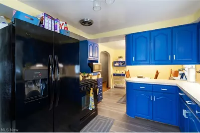 6445 Lake Avenue, Elyria, OH 44035 - Photo 11