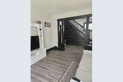 1003 Sherlock Place NE, Canton, OH 44714 - Photo 3