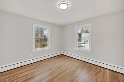 20945 Halworth Road, Huber Heights, OH 44122 - Photo 25