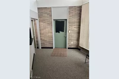 249 Fair Avenue NW, New Philadelphia, OH 44663 - Photo 3