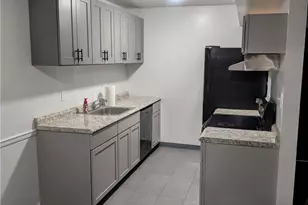 16415 Heather Ln, Loveland, OH 44130 - Photo 3