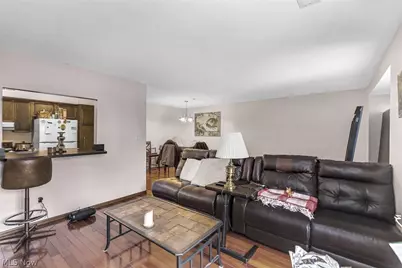 1689 Walnut Lane #5, Rocky River, OH 44116 - Photo 7