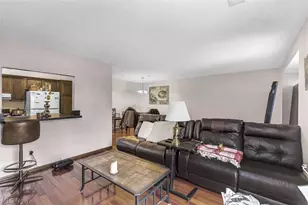 1689 Walnut Ln, Rocky River, OH 44116 - Photo 7
