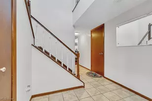 1689 Walnut Ln, Rocky River, OH 44116 - Photo 3