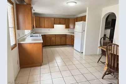 33127 State Route 83, Millersburg, OH 44654 - Photo 17