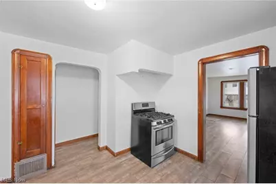 19810 Muskoka Avenue, Loveland, OH 44119 - Photo 9