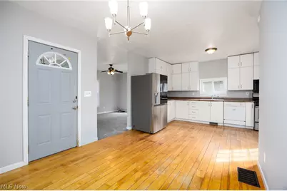 918 Raymond Avenue, Barberton, OH 44203 - Photo 11