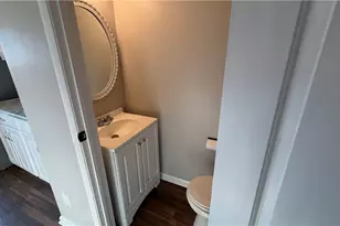 7489 Essex Dr, Mentor, OH 44060 - Photo 9