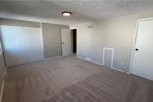 7489 Essex Dr, Mentor, OH 44060 - Photo 11