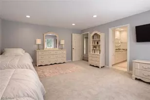 2731 Emerson Dr, Pepper Pike, OH 44124 - Photo 25