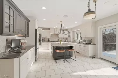 2731 Emerson Drive, Pepper Pike, OH 44124 - Photo 9