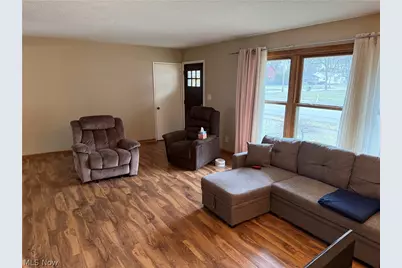 287 Edgewood Drive, Berea, OH 44017 - Photo 7