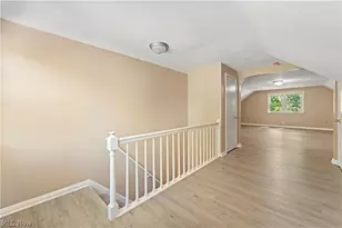 1255 Dover Ave, Akron, OH 44320 - Photo 25