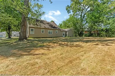 1255 Dover Avenue, Akron, OH 44320 - Photo 31