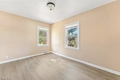 1255 Dover Avenue, Akron, OH 44320 - Photo 15