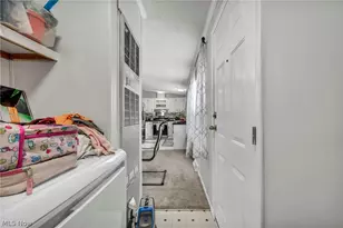 27202 Cook Rd, Olmsted Twp, OH 44138 - Photo 35