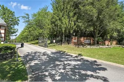 242 Wilcox Road, Austintown, OH 44515 - Photo 35