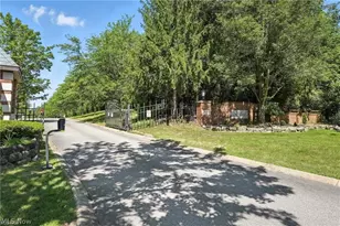 242 Wilcox Rd, Austintown, OH 44515 - Photo 35