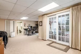 3750 Greenbriar Dr, Zanesville, OH 43701 - Photo 35