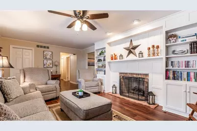 3750 Greenbriar Drive, Zanesville, OH 43701 - Photo 7