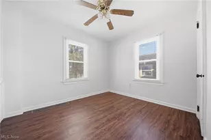 198 Summit St, Wadsworth, OH 44281 - Photo 11