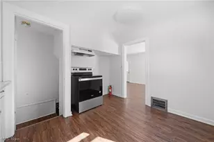 198 Summit St, Wadsworth, OH 44281 - Photo 7