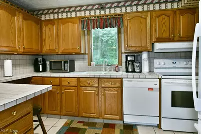 5451 Virginia Drive, Austintown, OH 44515 - Photo 11