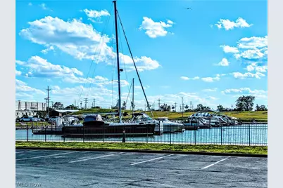 401 Shoreline Drive W #234, Sandusky, OH 44870 - Photo 5