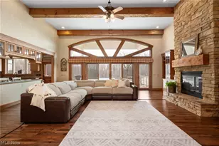 9419 Robinson Rd, Chardon, OH 44024 - Photo 3