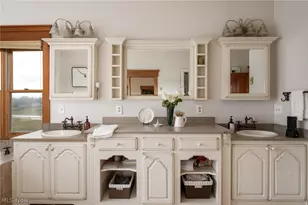 9419 Robinson Rd, Chardon, OH 44024 - Photo 23