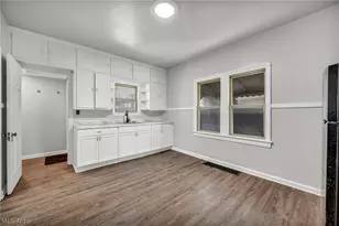 6610 Clark Ave, Loveland, OH 44102 - Photo 15