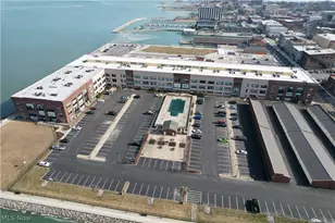 401 W Shoreline Dr, Sandusky, OH 44870 - Photo 9