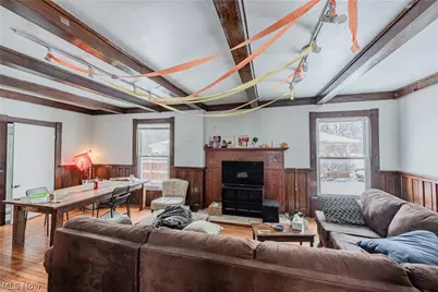 258 N Pleasant Street, Oberlin, OH 44074 - Photo 5