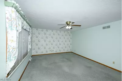 2138 Forest Oak Drive, Akron, OH 44312 - Photo 39