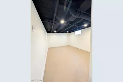 317 Maple Street N, Gnadenhutten, OH 44629 - Photo 21