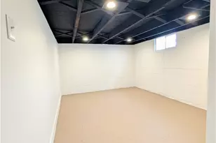 317 Maple Street N, Gnadenhutten, OH 44629 - Photo 21